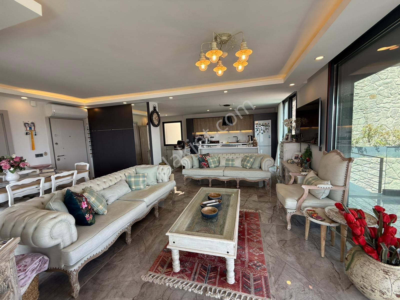 Gündoğanda Satılık Havuzlu Deniz Manzaralı 3+1 Villa - Görsel 15