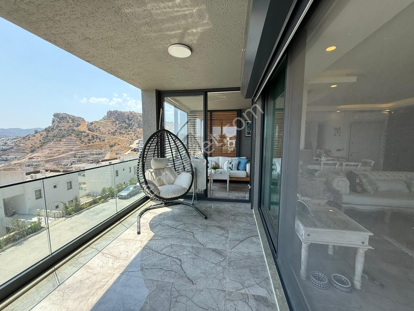 Gündoğanda Satılık Havuzlu Deniz Manzaralı 3+1 Villa - Görsel 17