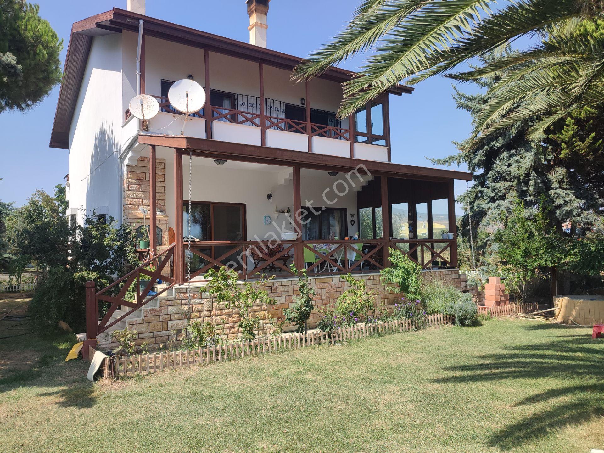 Bulut Yatırımdan 4+1 200 M² Deniz Manzaralı Ev Ve 810 M² Arsası - Görsel 26