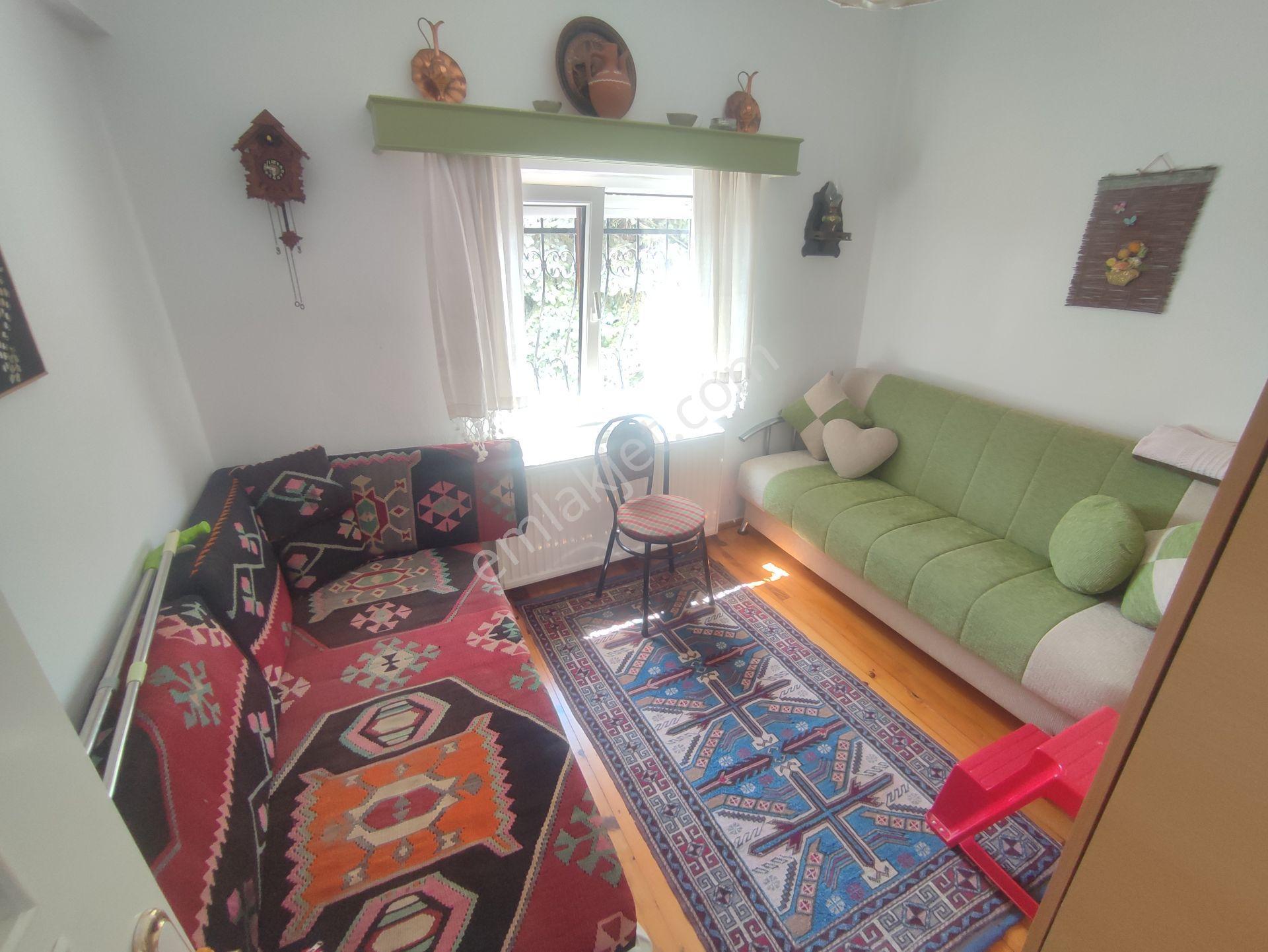 Bulut Yatırımdan 4+1 200 M² Deniz Manzaralı Ev Ve 810 M² Arsası - Görsel 10