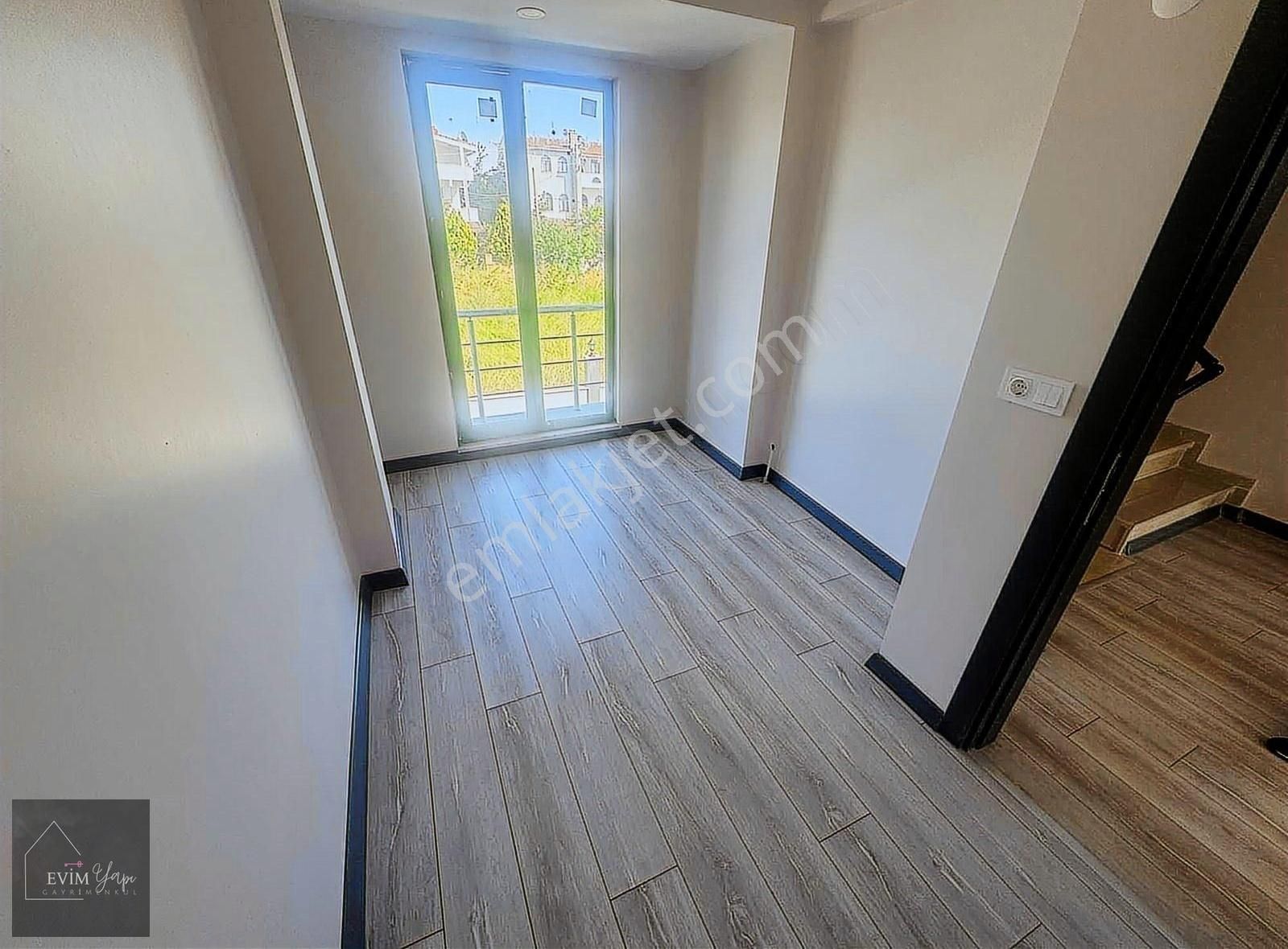 ¯\_evim Yapı _/¯ 6+1 , Denize 150m, Havuz Yapımına Uygun Bahçe - Görsel 3