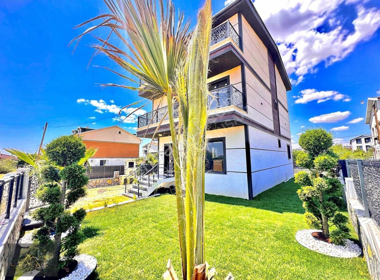 ꧁▇ Leyal Group ▇꧂320m2 Arsa İçinde Tasarım Harikası Müstakil!!!! - Görsel 8