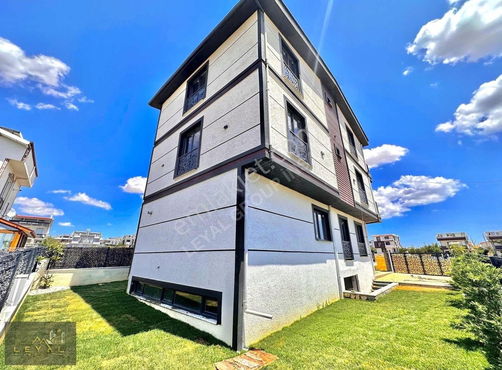 ꧁▇ Leyal Group ▇꧂320m2 Arsa İçinde Tasarım Harikası Müstakil!!!! - Görsel 20