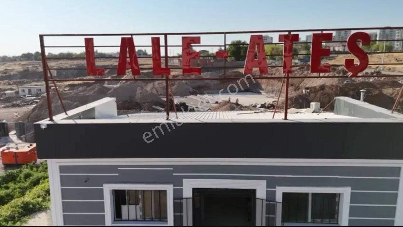 75 Açık Oto Pazar Karşısı Satılık 1+1 Yatırımlık Fırsat Daire