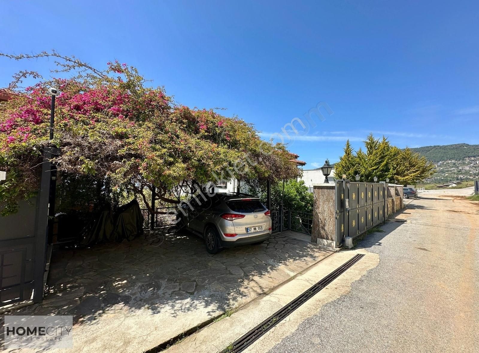 Alanya Tepe 3+2 ,eşyalı, 503m Arazi 250 M2 Lüx Müstakil Villaaa. - Görsel 9