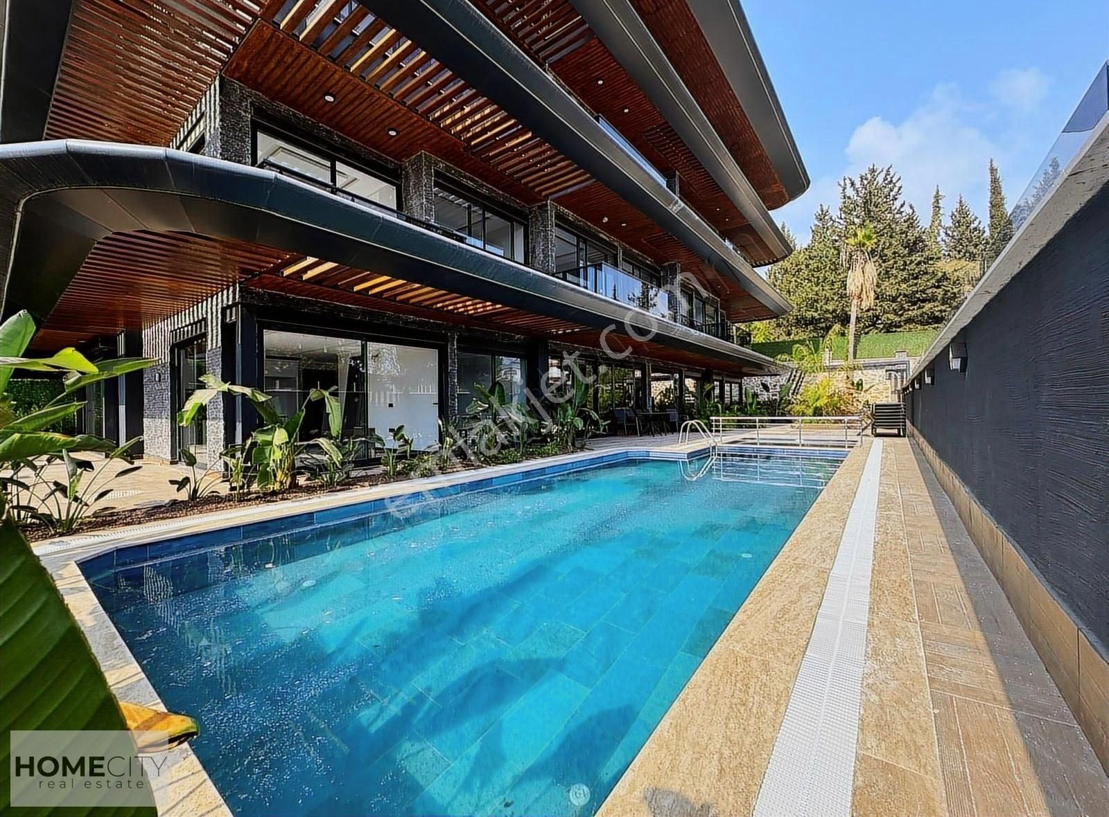 Alanya Hasbahçe 2+1 140m2 Villa Tadında,sauna,havuz,lüx Sitedee.