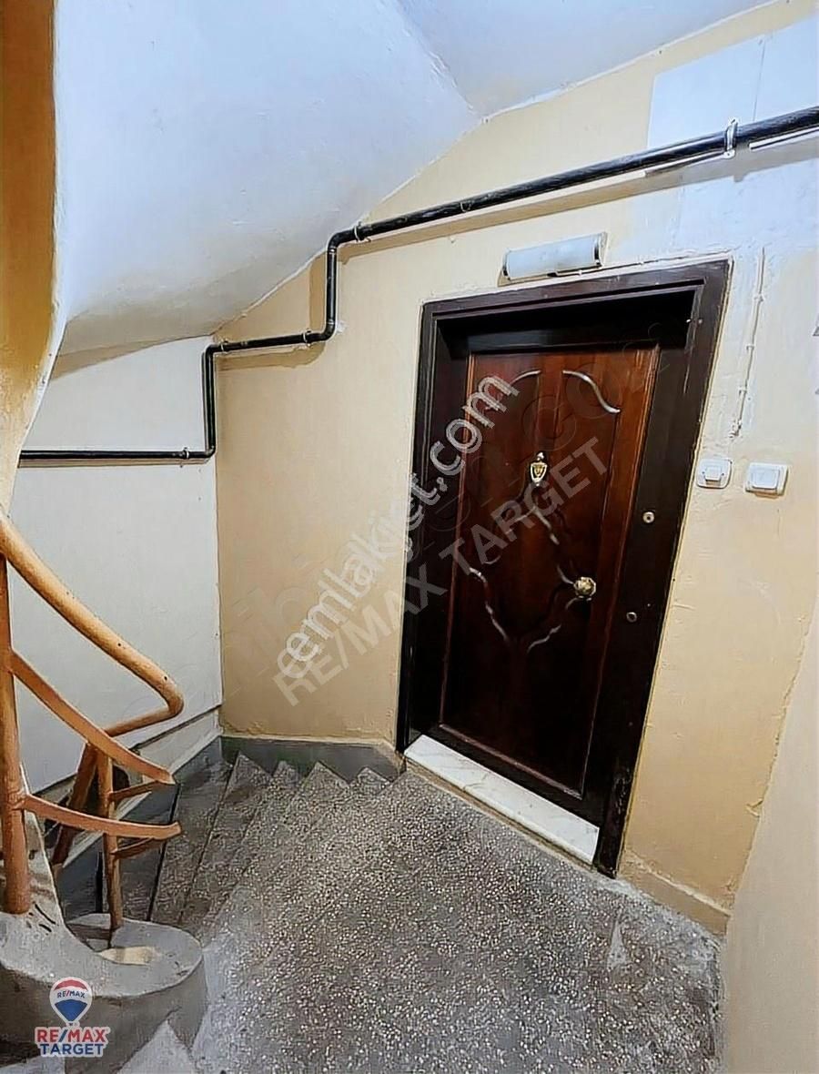 Remax Target' Ten Karşıyaka Donanmacı' Da Satılık Çift Daire - Görsel 4