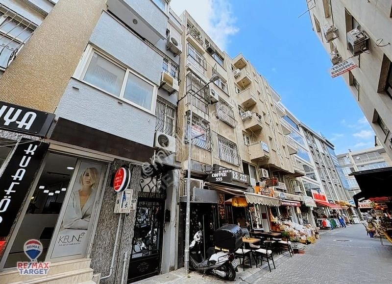 Remax Target' Ten Karşıyaka Donanmacı' Da Satılık Çift Daire - Görsel 10