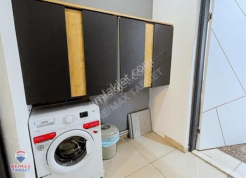 Remax Target' Ten Karşıyaka Donanmacı' Da Satılık Çift Daire - Görsel 3