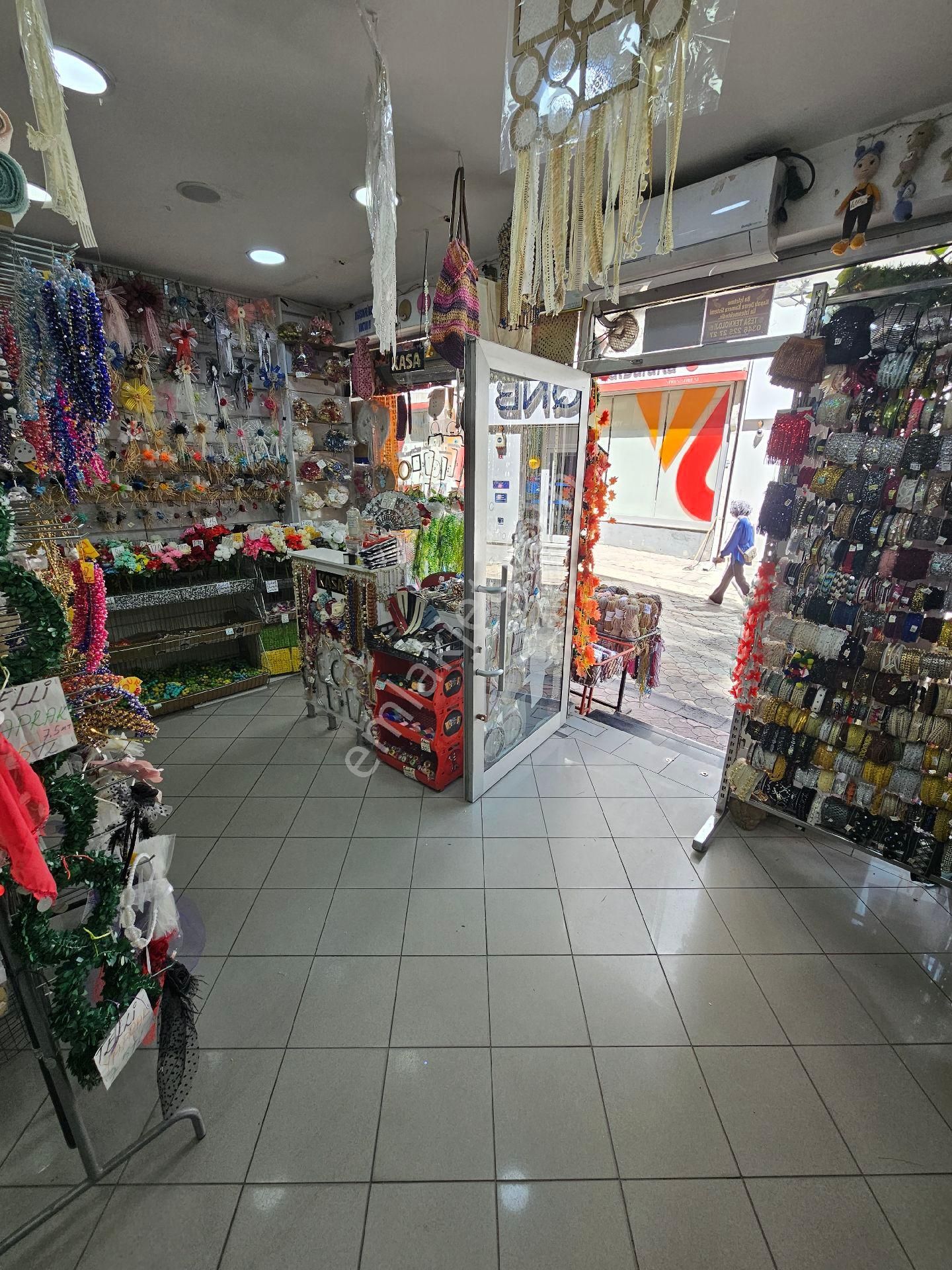 Sivas Yıldız Gayrımekul'den Bankalar Caddesi 6 Katlı Satılık Komple Bina ! - Görsel 12