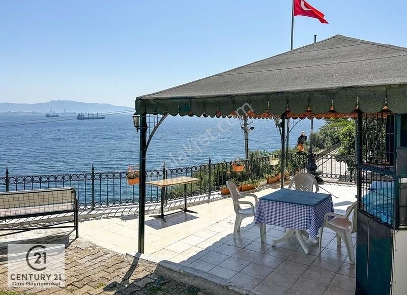 C21 Cius; Havuzlu Site İçerisinde Deniz Manzaralı Daire