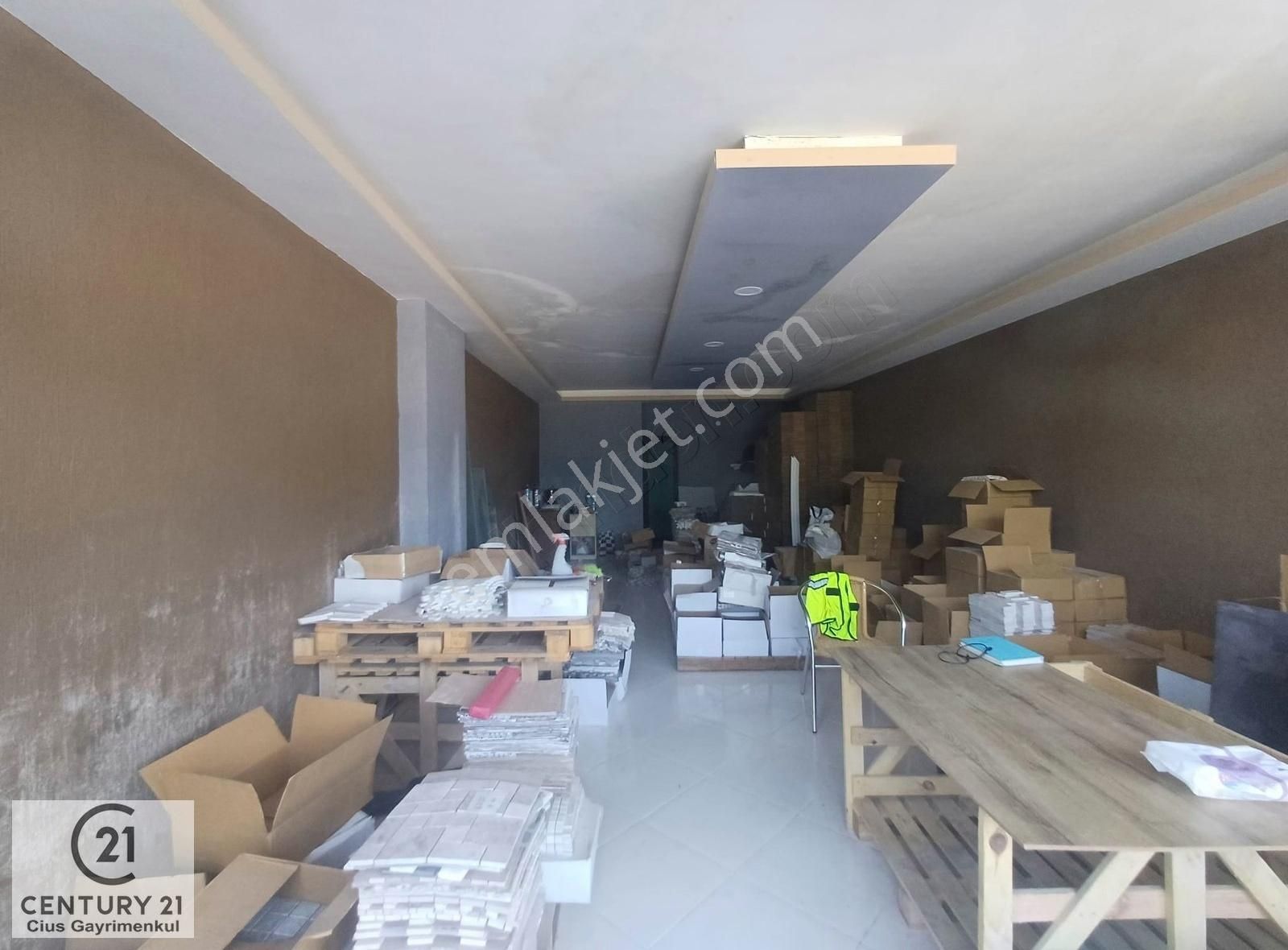 C21 Cius; Kurşunluda Satılık Fırsat İş Yeri 60 M2 - Görsel 8