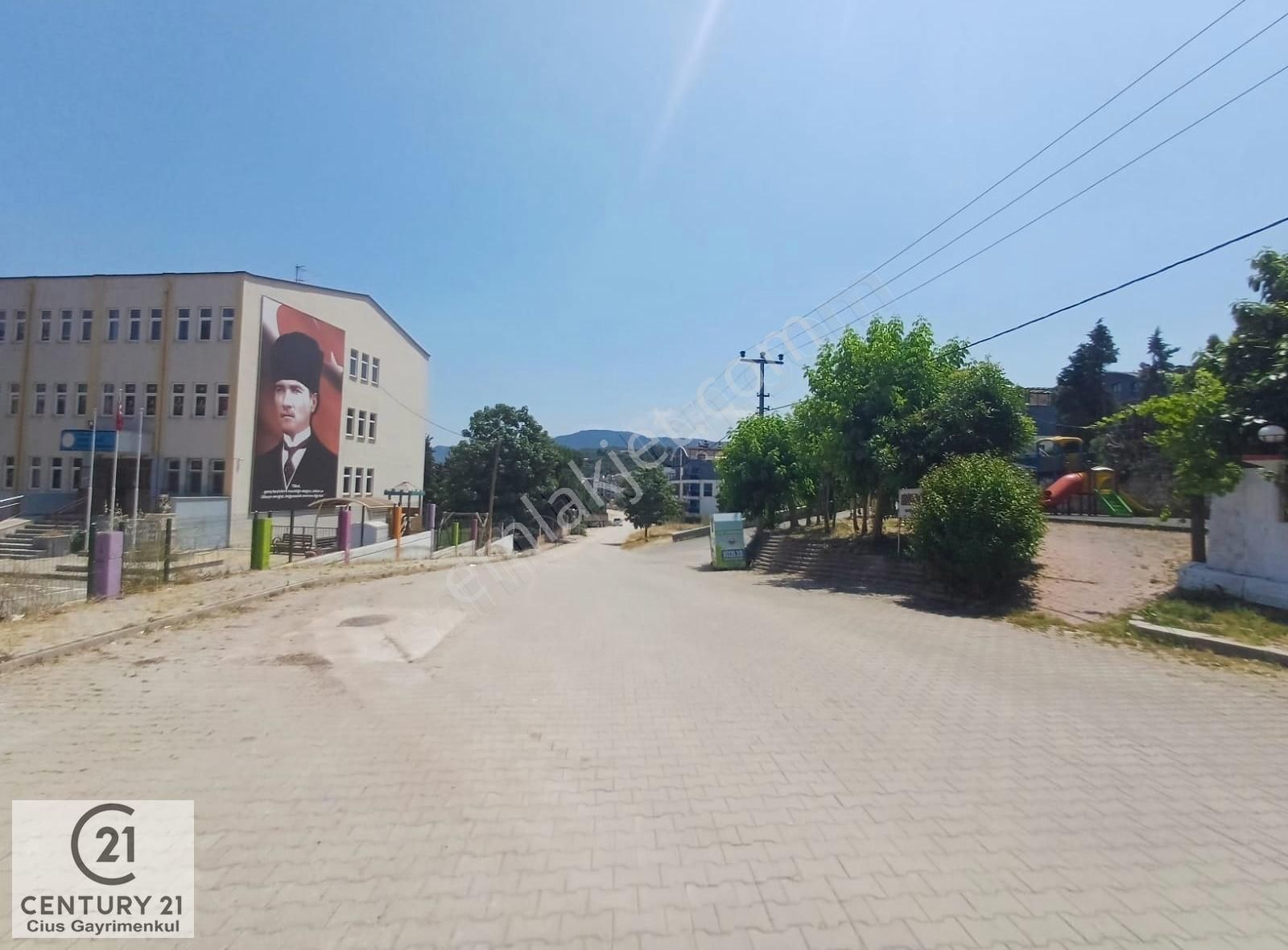 C21 Cius; Kurşunluda Satılık Fırsat İş Yeri 60 M2 - Görsel 2