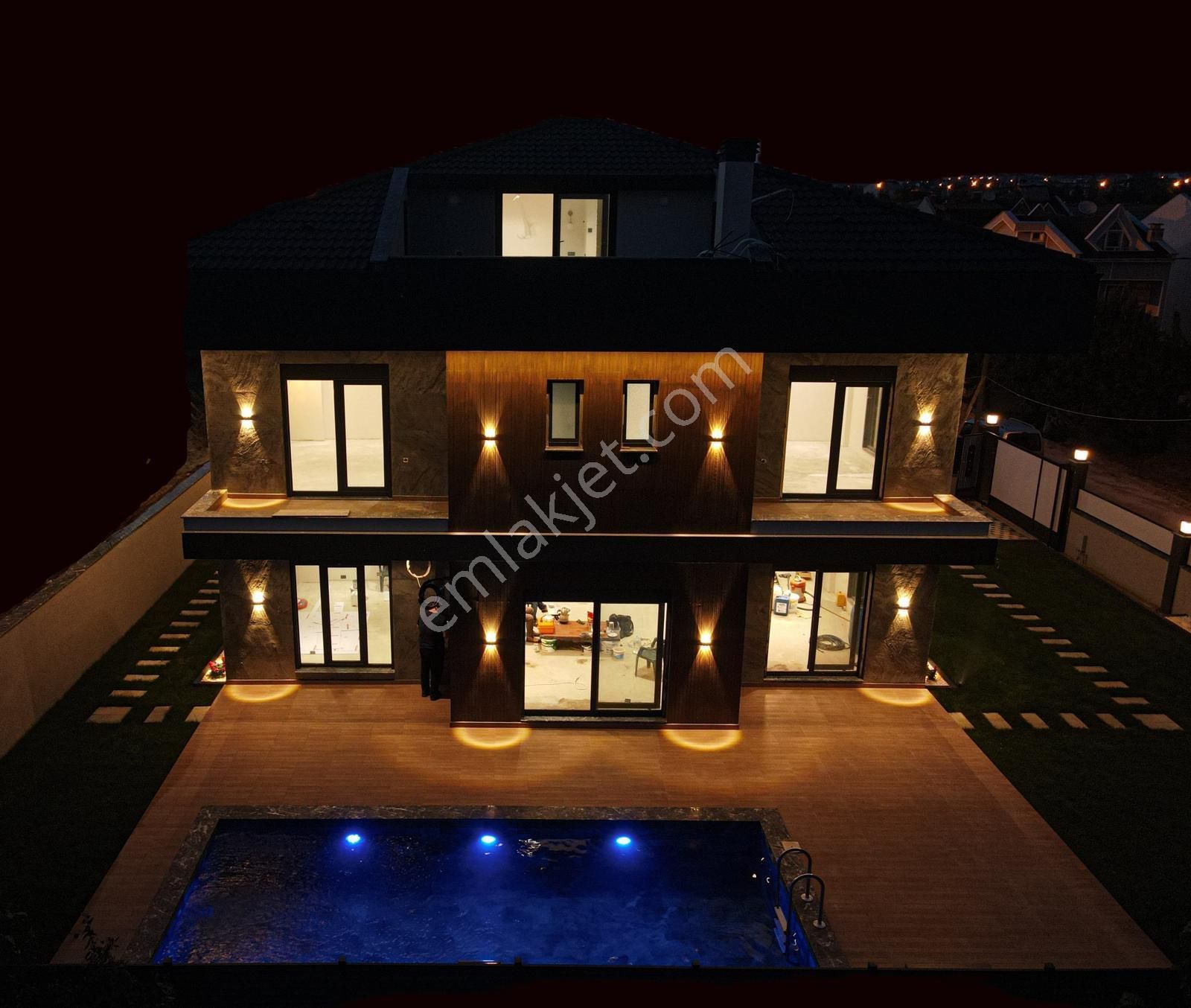 Wısremden Silivri'de Denize Yakın, Ultra Lüks Havuzlu Villa !!! - Görsel 27