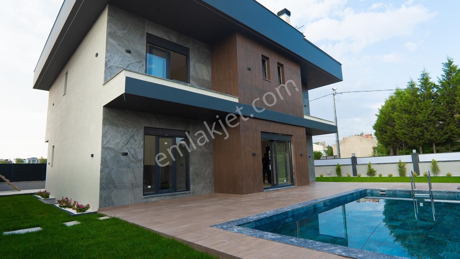 Wısremden Silivri'de Denize Yakın, Ultra Lüks Havuzlu Villa !!! - Görsel 15