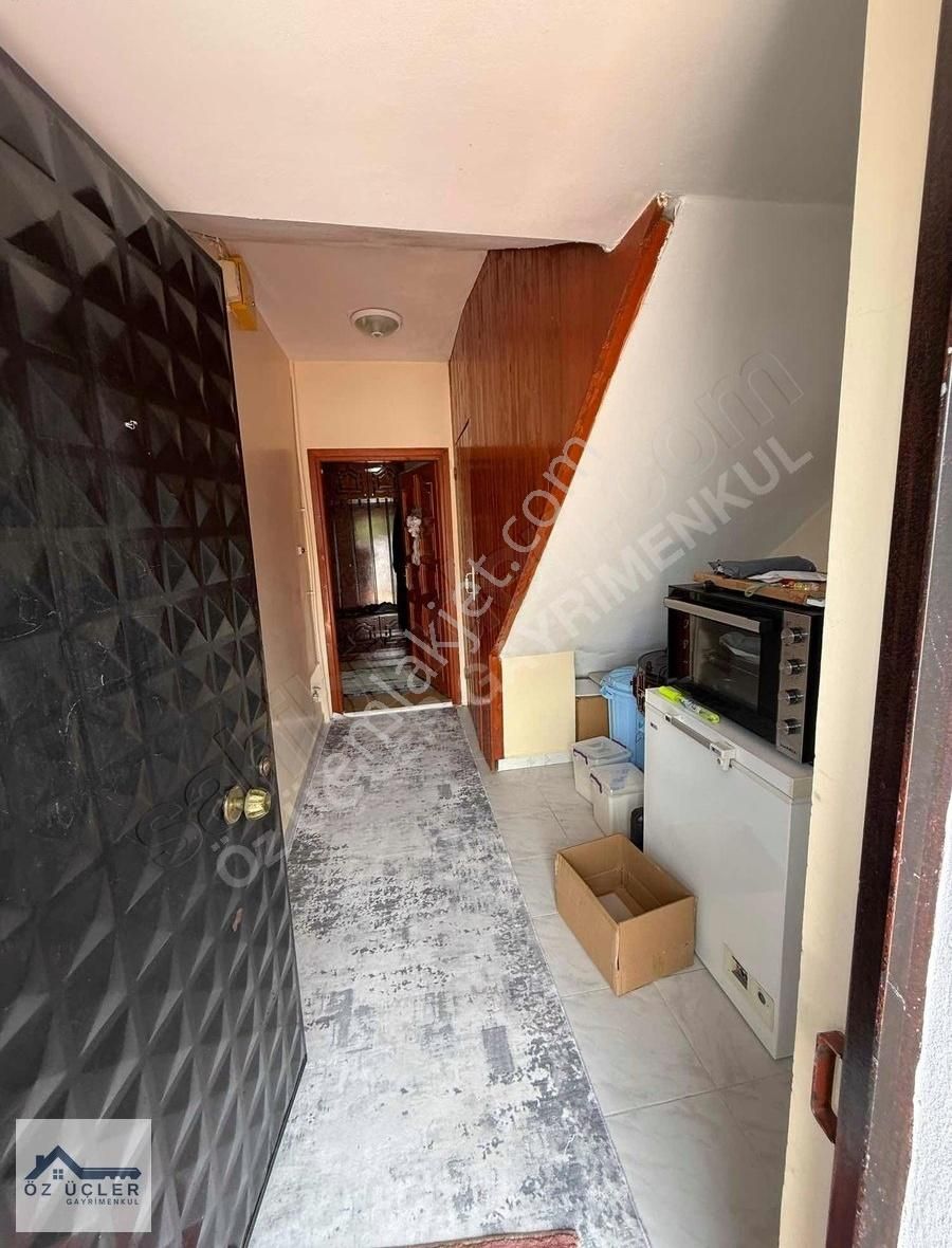 Baklacı Mahallesinde 651 M2 Arsa İçerisinde Satılık Müstakil Ev