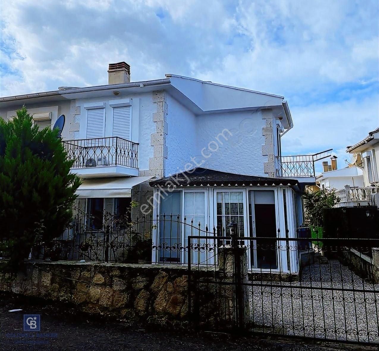Çeşme Alaçatı Sakızlar Da Kış Dönemi Kiralık Villa