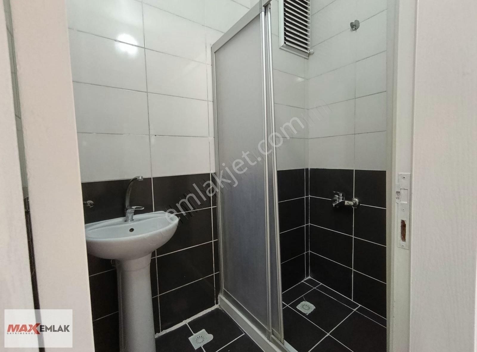 Fevzi Çakmak Mah. Farabi Yakınında Satılık 2+1 100 M² Bahçe Katı - Görsel 11