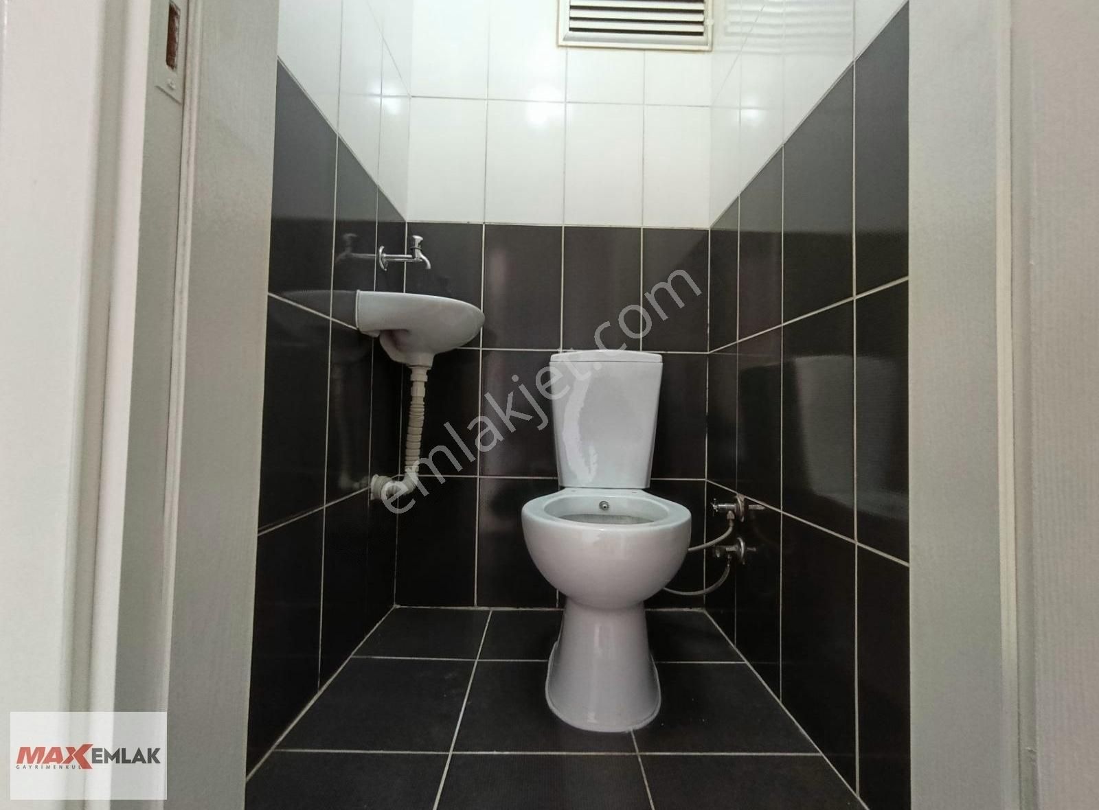 Fevzi Çakmak Mah. Farabi Yakınında Satılık 2+1 100 M² Bahçe Katı - Görsel 13