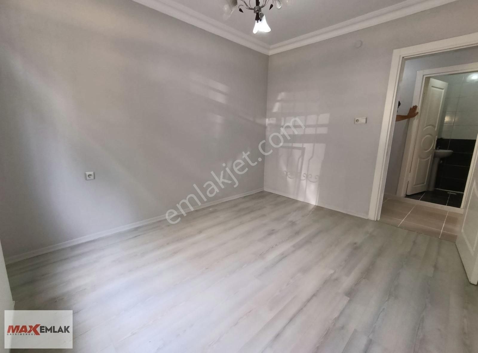 Fevzi Çakmak Mah. Farabi Yakınında Satılık 2+1 100 M² Bahçe Katı - Görsel 9