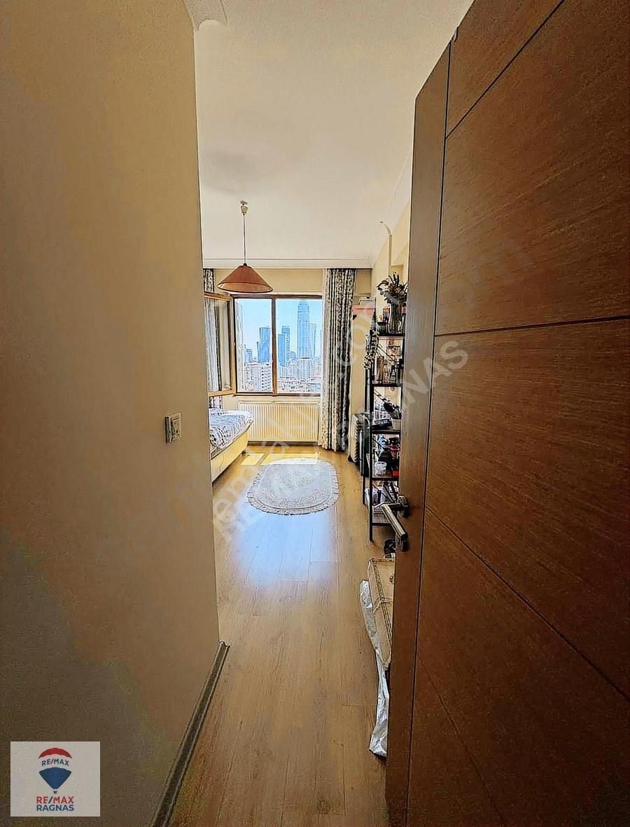 Çakmak Mh 3+1 Ara Kat E.banyo 140 M2 Finans Şehir Komşu Satılık - Görsel 9