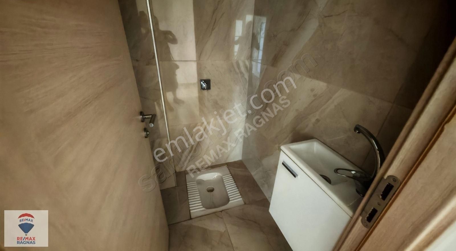 Taşdelen Megakent Sitesinde Full Tadilatlı 3+1 Daire - Görsel 20