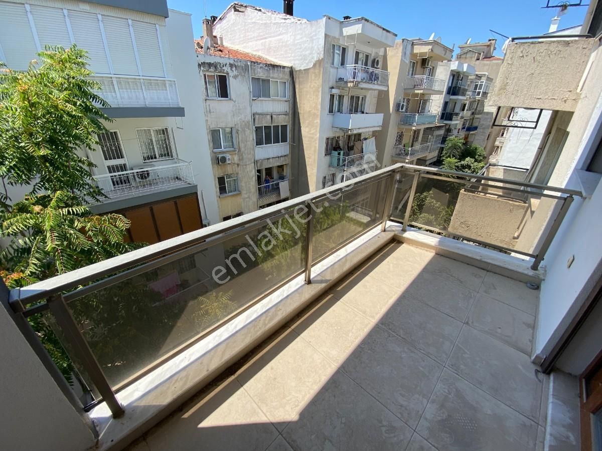 Karşıyaka Bahriye Üçok Bulvarı Yakını Satılık 3+1 Daire - Görsel 20