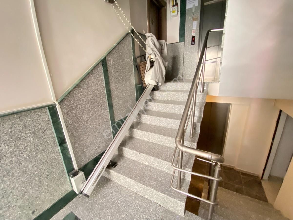 Karşıyaka Bahriye Üçok Bulvarı Yakını Satılık 3+1 Daire - Görsel 11