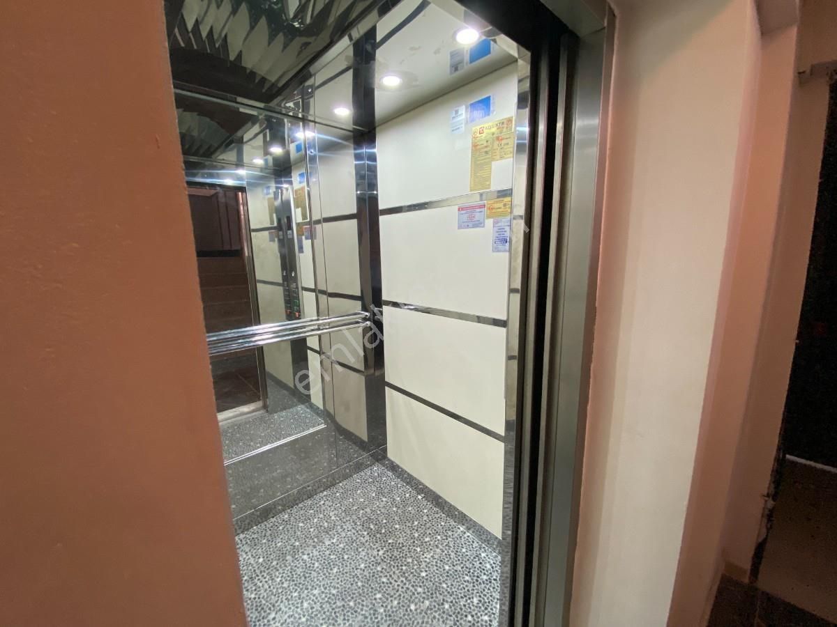 Karşıyaka Bahriye Üçok Bulvarı Yakını Satılık 3+1 Daire - Görsel 7