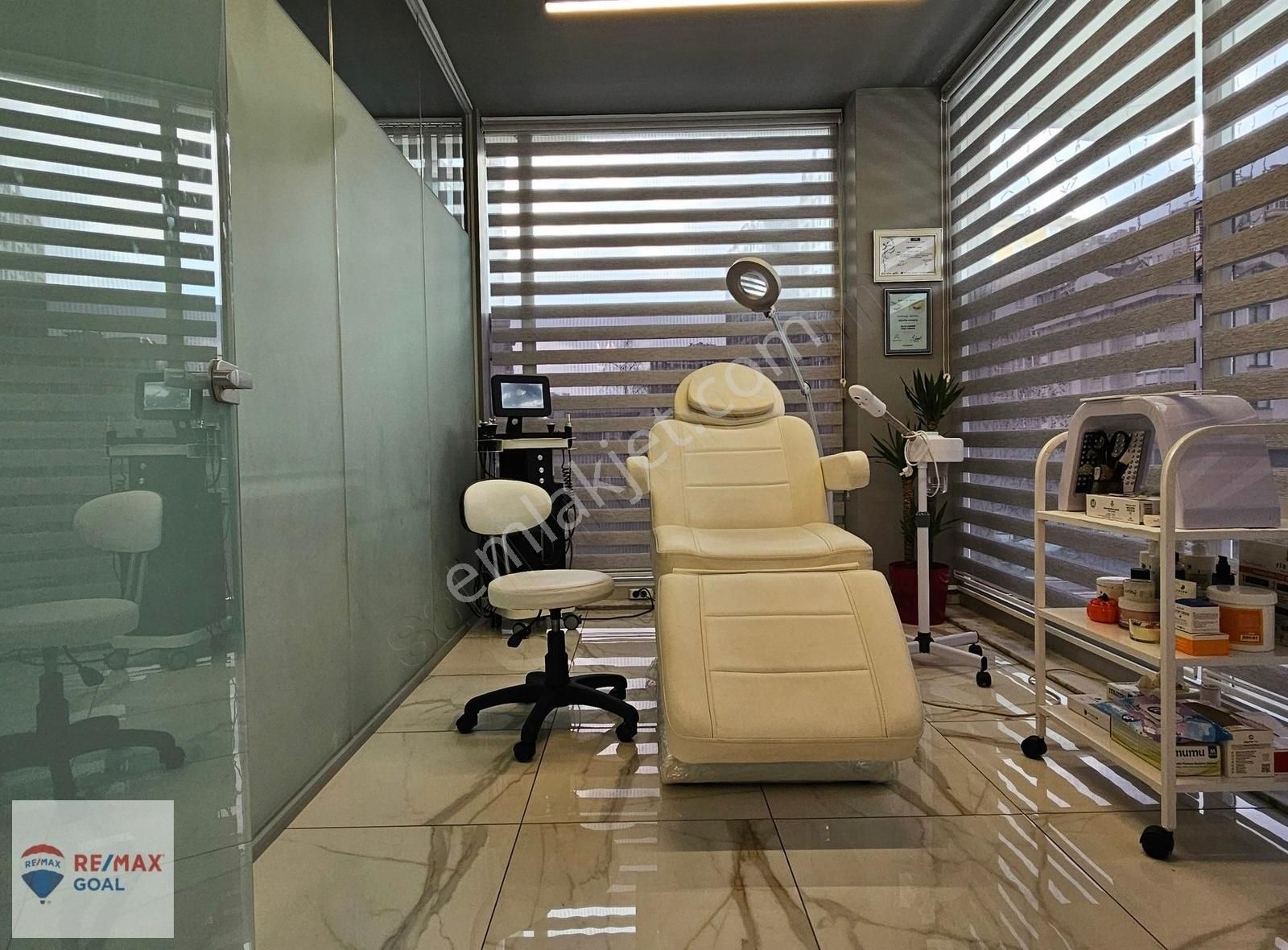 Garantili Cihazları İle Hazır Kurulu Prestijli Güzellik Merkezi - Görsel 2