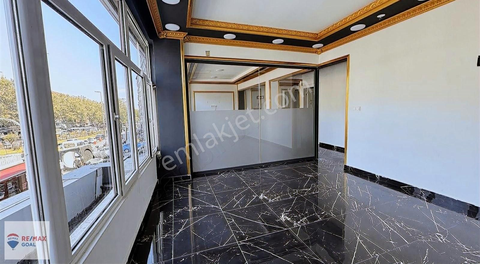 Fındıkzade Merkezi Konumda Cadde Üzerinde 340 M2 Satılık Fırsat - Görsel 17