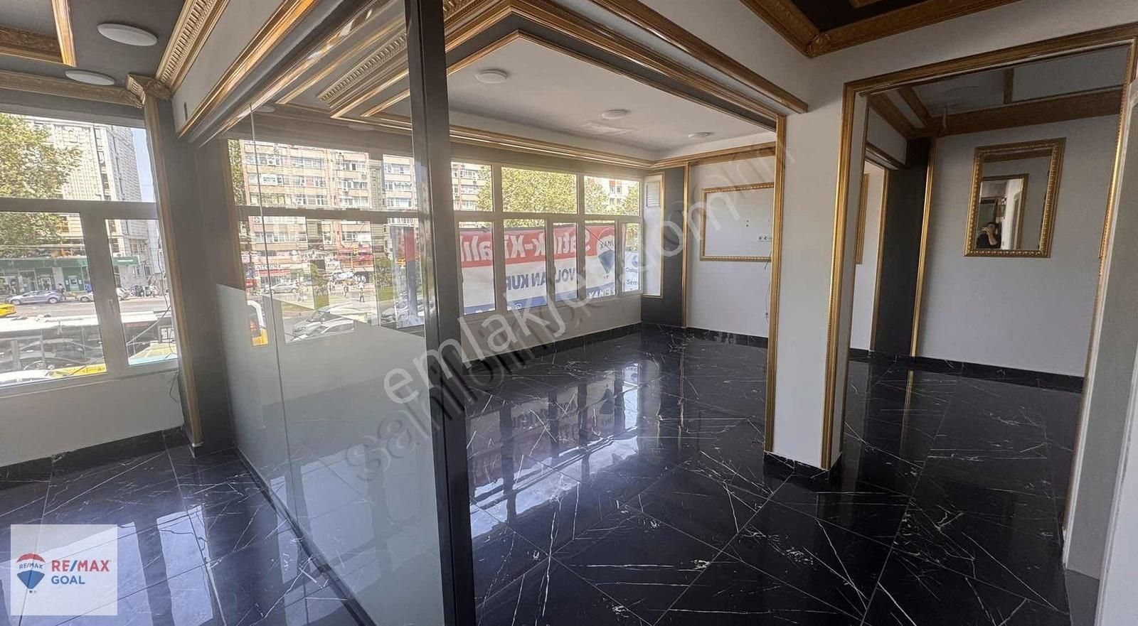 Fındıkzade Merkezi Konumda Cadde Üzerinde 340 M2 Satılık Fırsat - Görsel 6