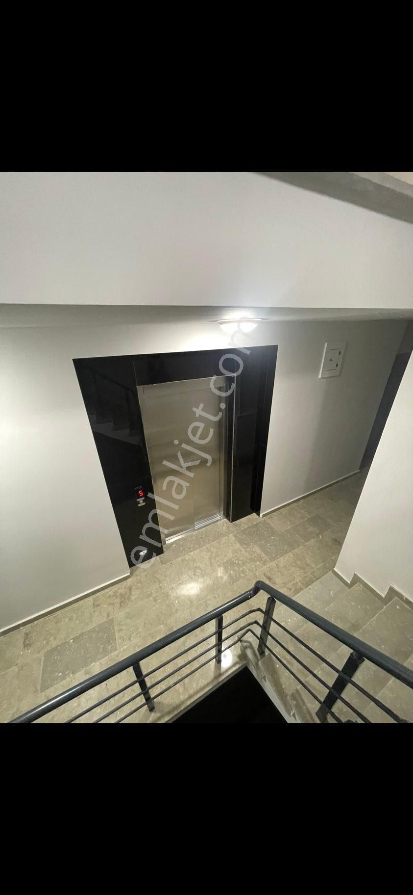 Beylikdüzü Yakuplu Mahallesinde Sıfır 2+1 Satılık Ara Kat Daire - Görsel 6