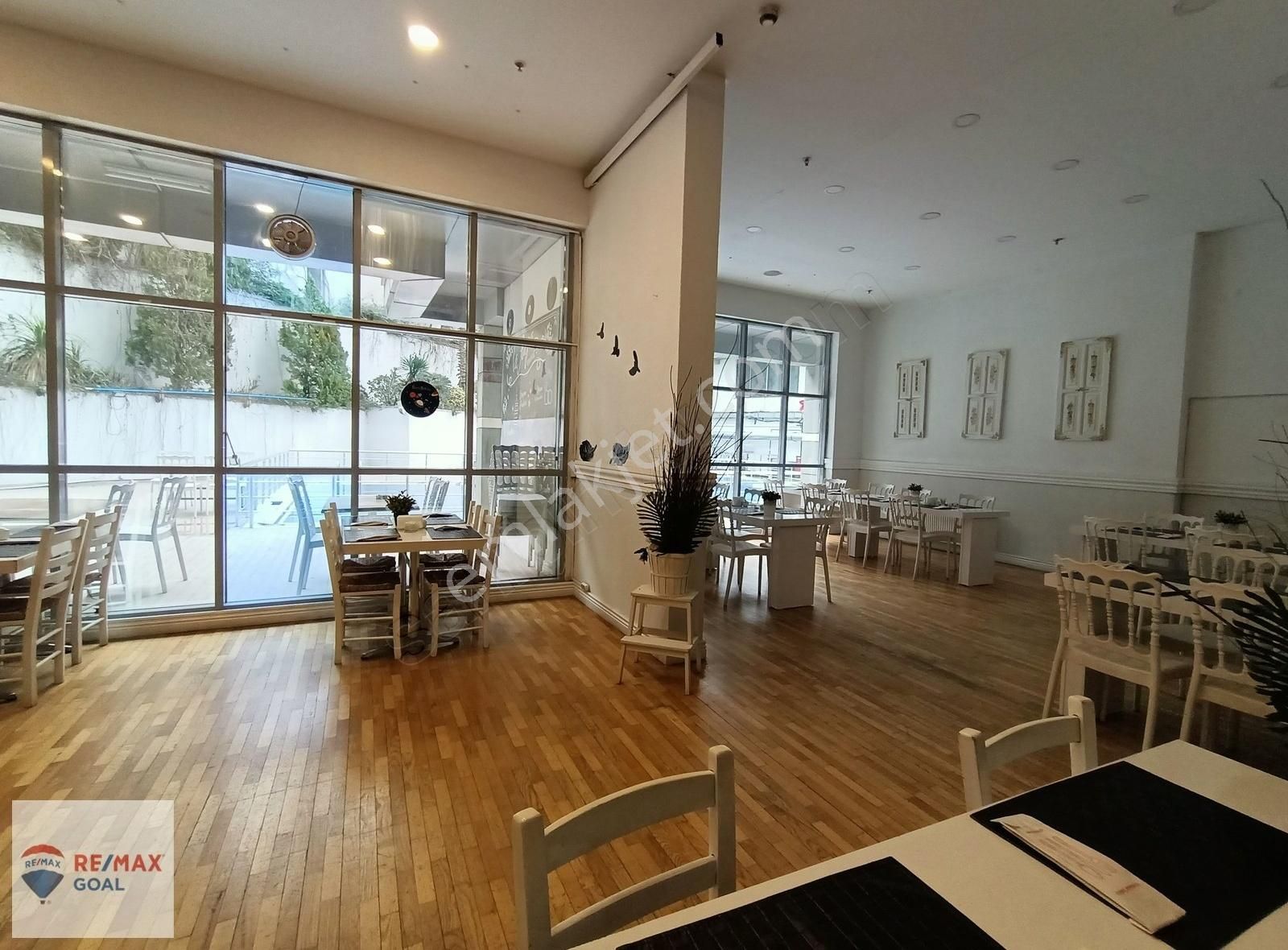 Mira Tower'da Boş 4+1 197 M2 Güvenlik-resepsiyon-otoparklı Ofis - Görsel 17