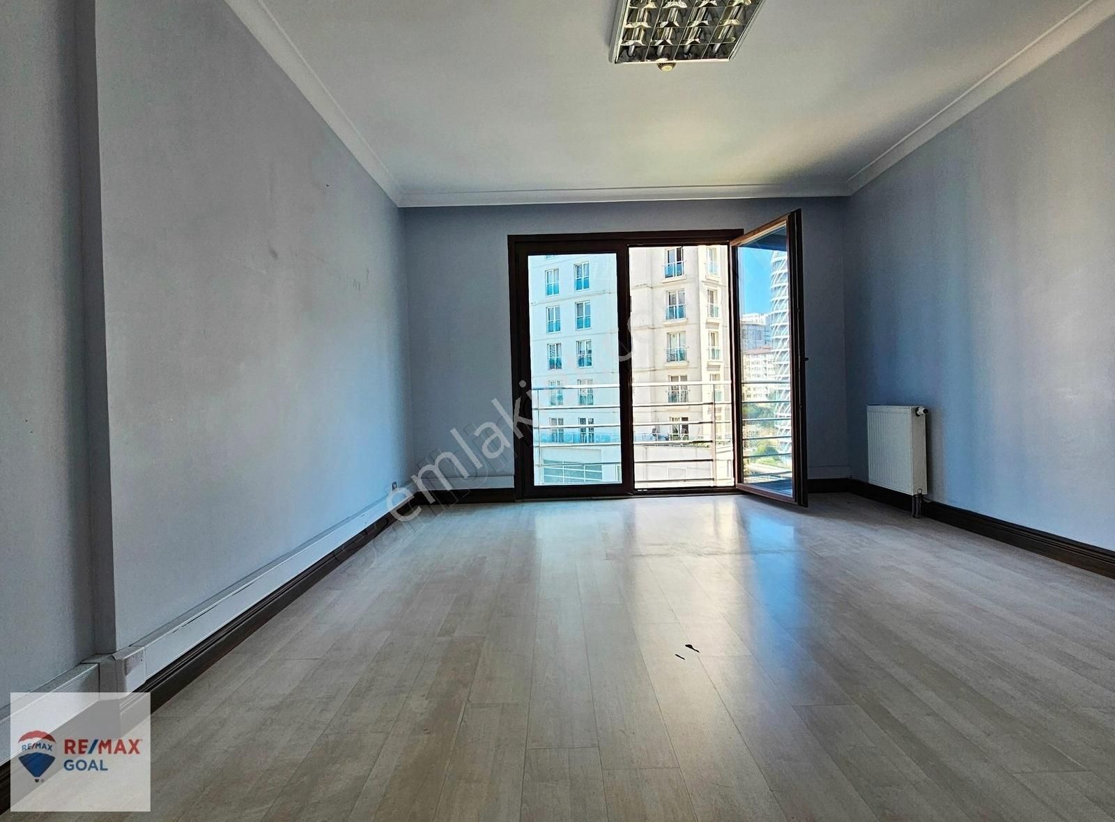 Mira Tower'da Boş 4+1 197 M2 Güvenlik-resepsiyon-otoparklı Ofis - Görsel 12