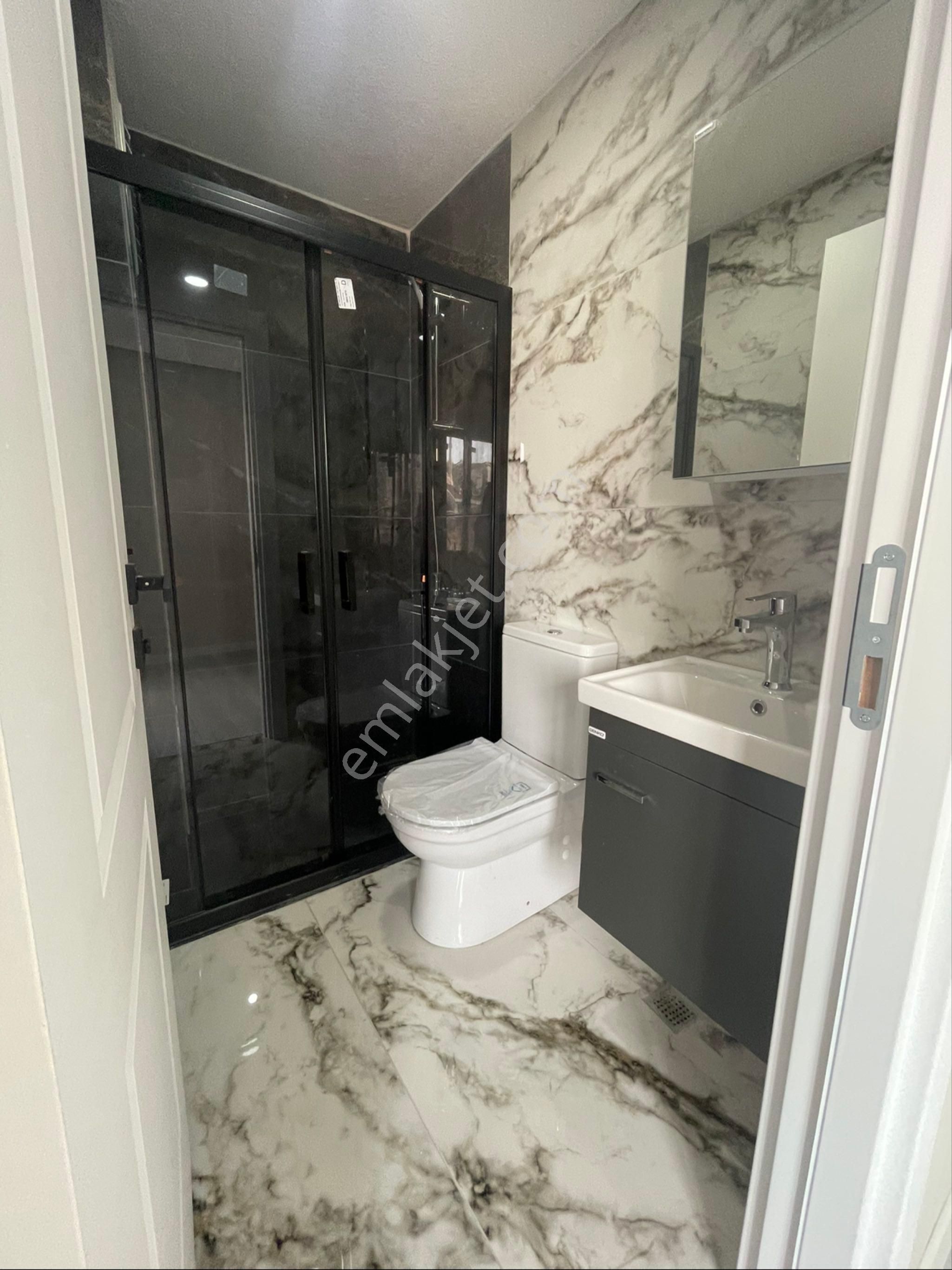 Yakuplu Mahallesinde Sıfır Satılık 4+2 Dublex Kapalı Otoparklı Dairr - Görsel 10