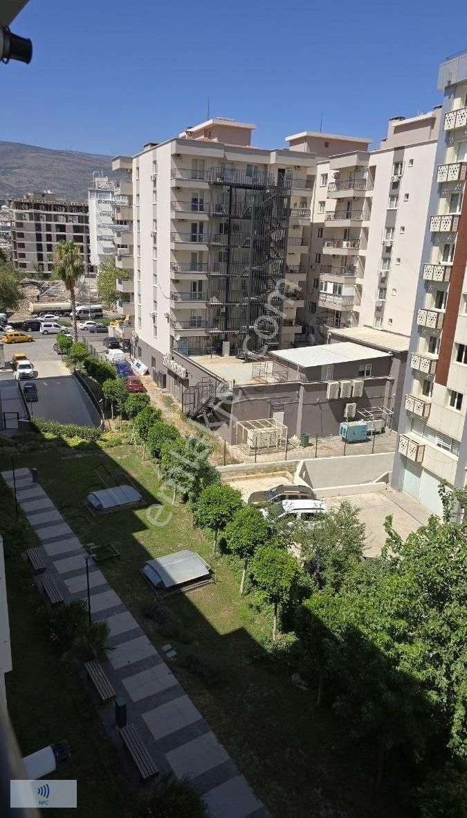 Bayraklı Toki 2+1 Ebeveyn Banyolu Satılık - Görsel 8