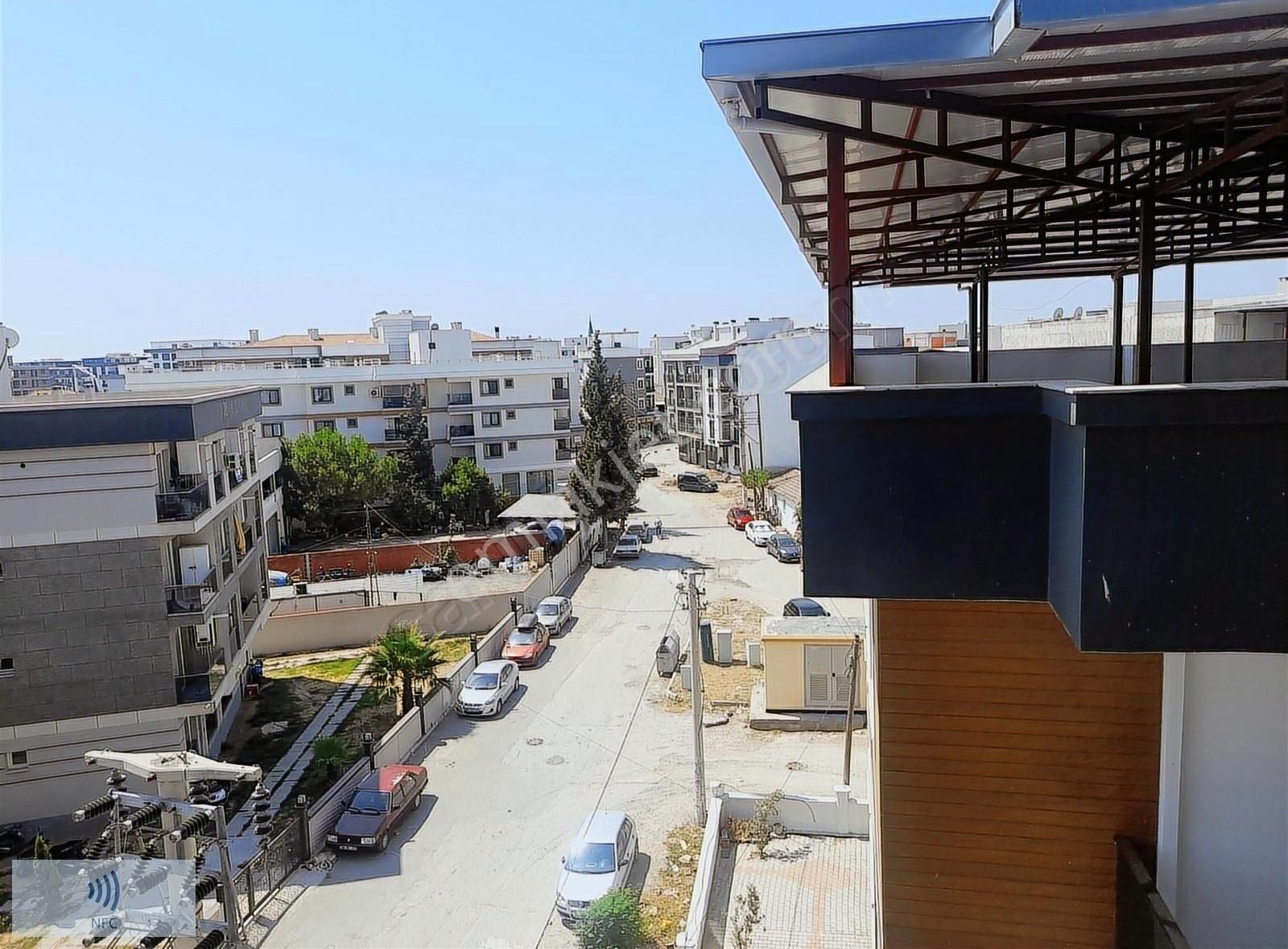 Seyrek'te Satılık 1+1 Sıfır Daire