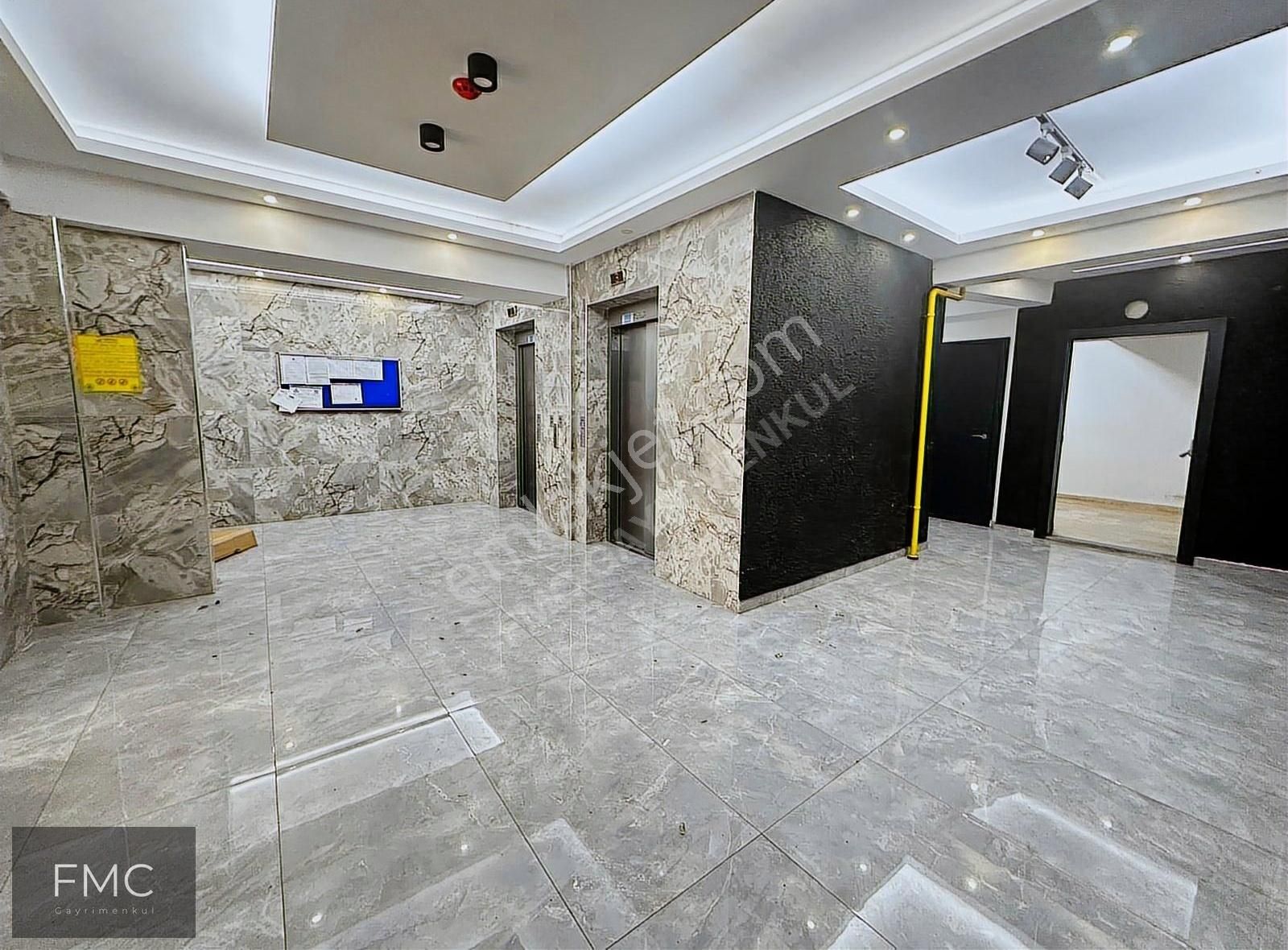 Fmc Gayrimenkul'den Cumhuruyet Mahallesinde Kiralık 1+1