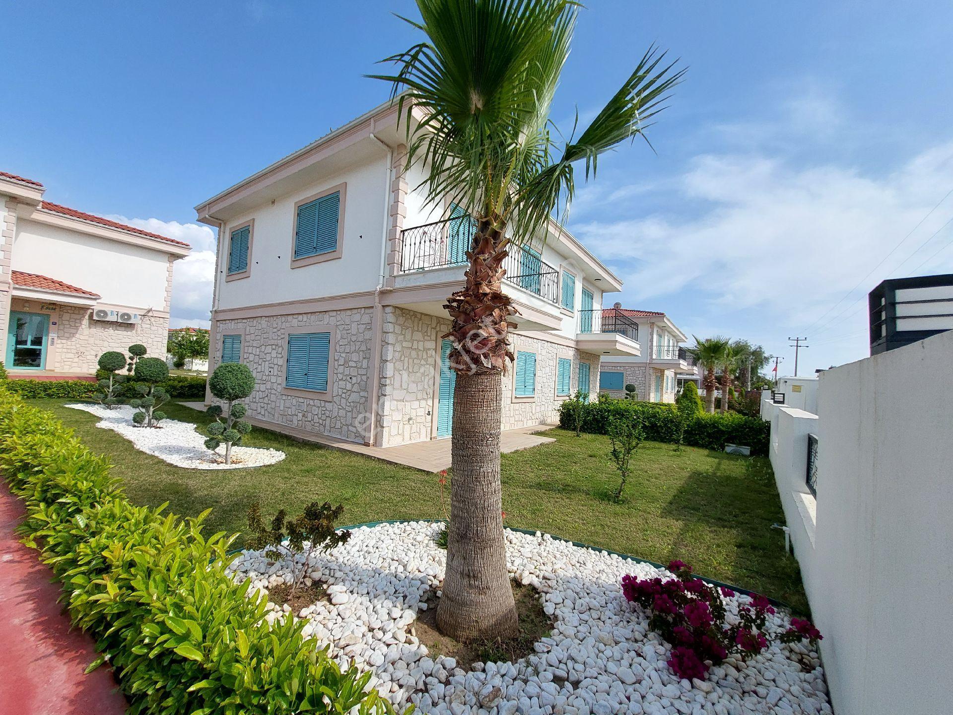 Denize 200m 2+1villa Tarzında Çift Havuzlu - Görsel 8