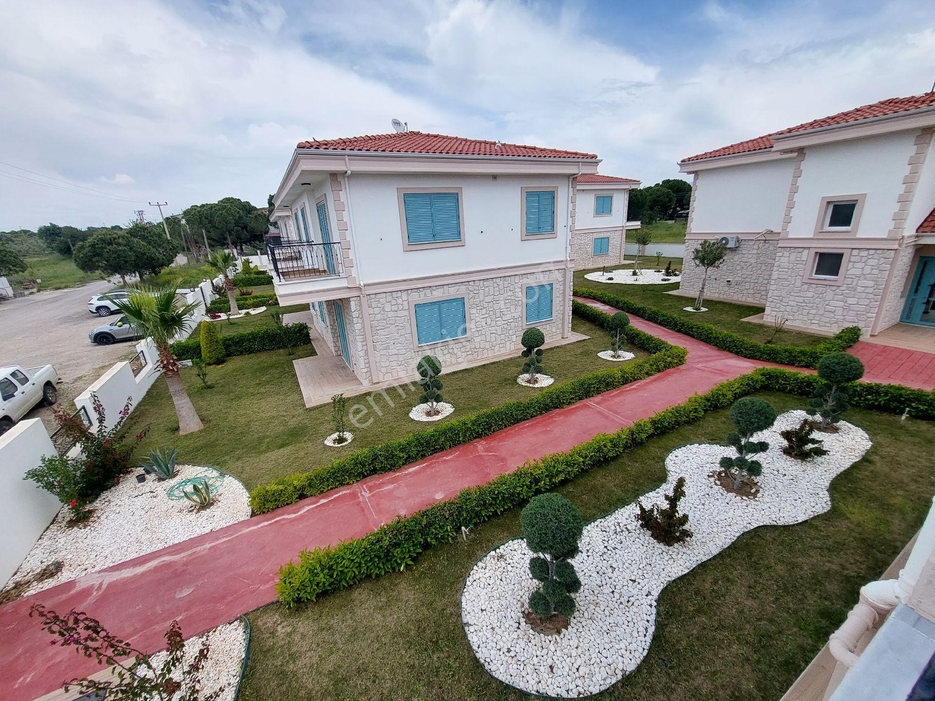 Denize 200m 2+1villa Tarzında Çift Havuzlu - Görsel 12
