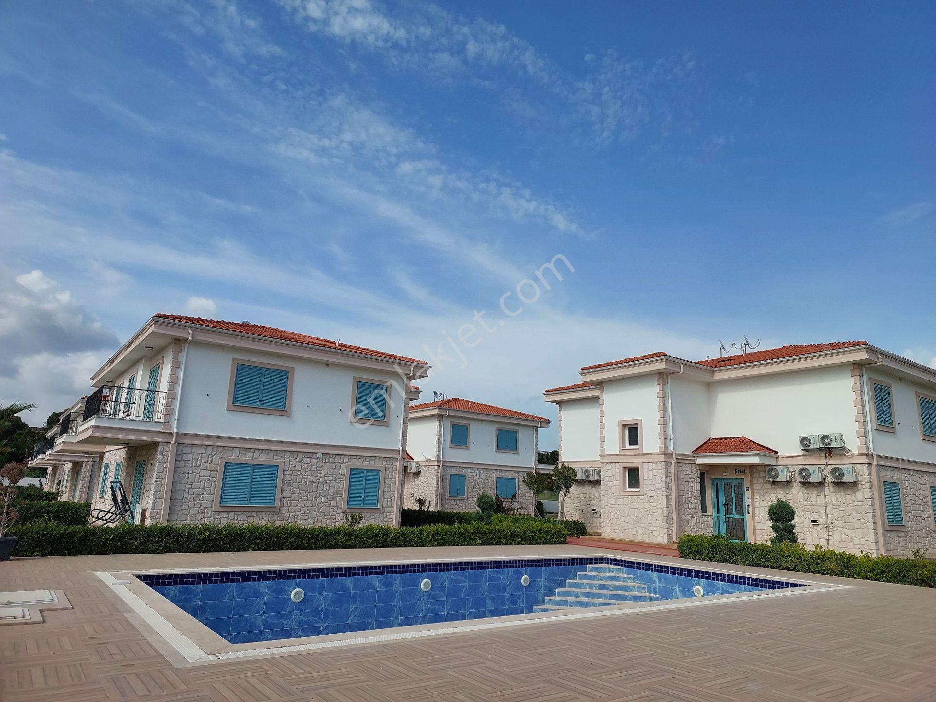 Denize 200m 2+1villa Tarzında Çift Havuzlu - Görsel 5