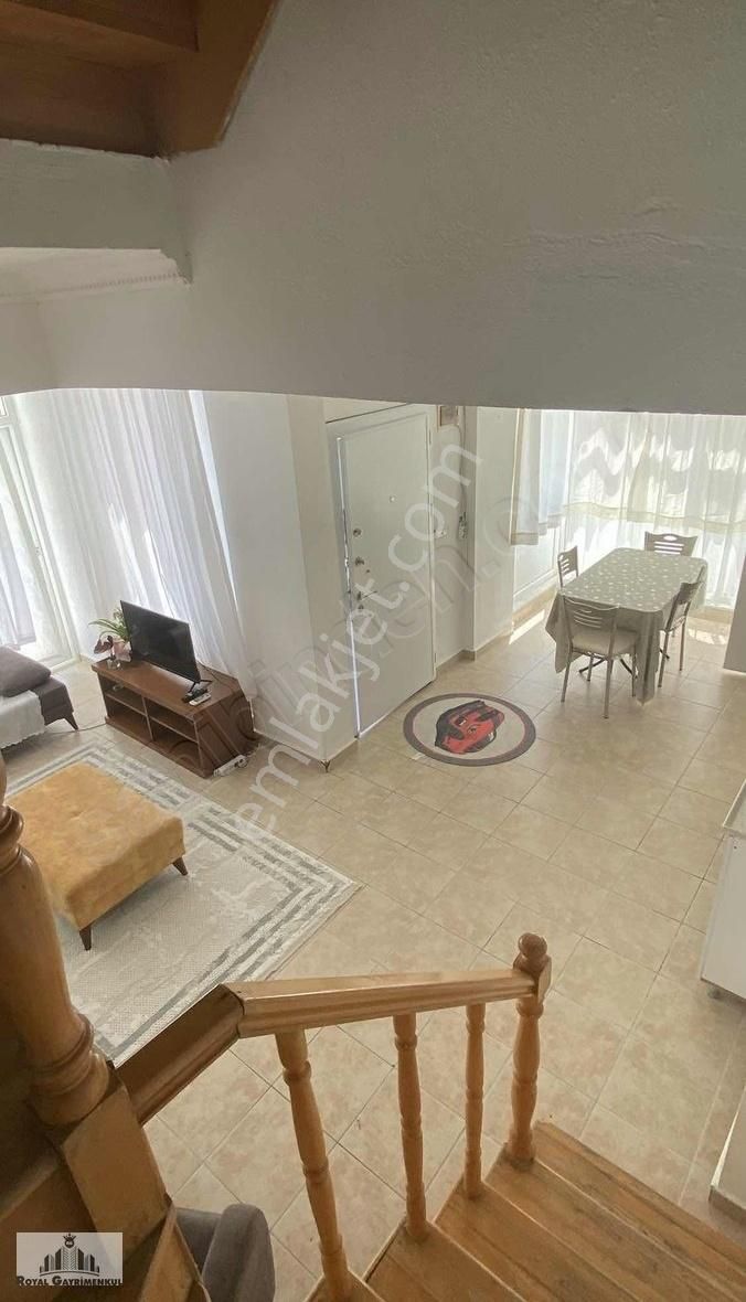 Side De Kiralık Triplex