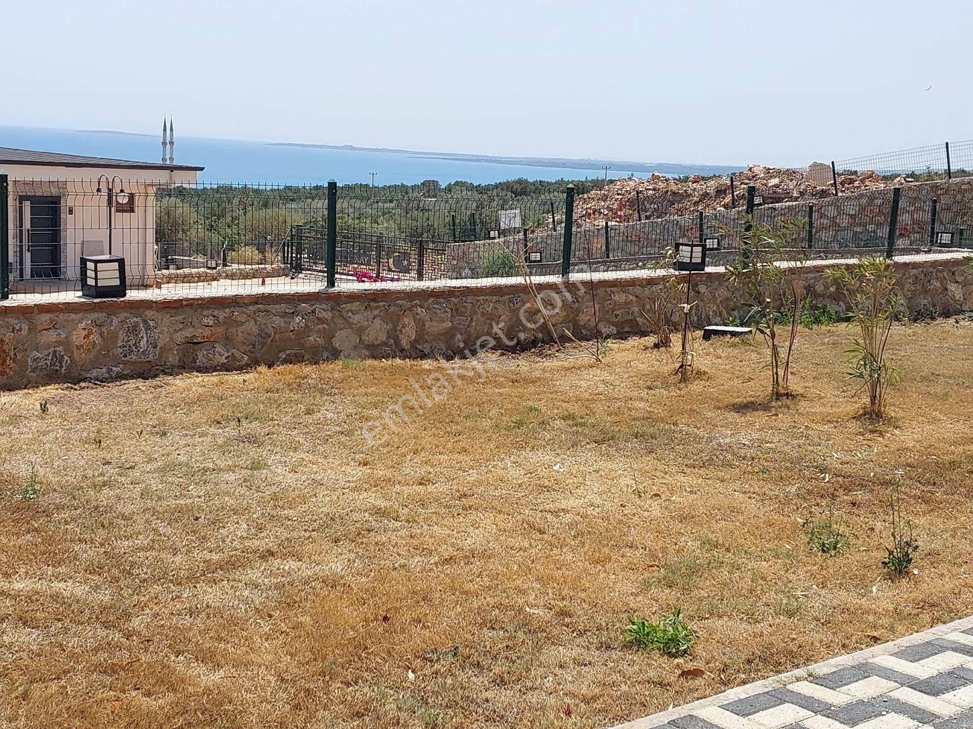 Muhteşem 4+1 Dubleks Bahçesinden Dahi Deniz Manzaralı Otoparklı - Görsel 4