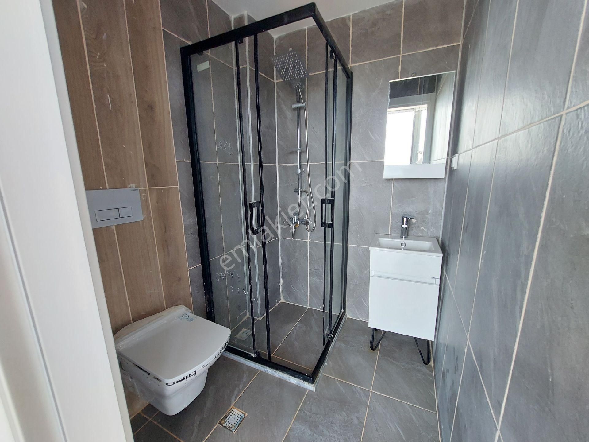 Muhteşem 4+1 Dubleks Bahçesinden Dahi Deniz Manzaralı Otoparklı - Görsel 29