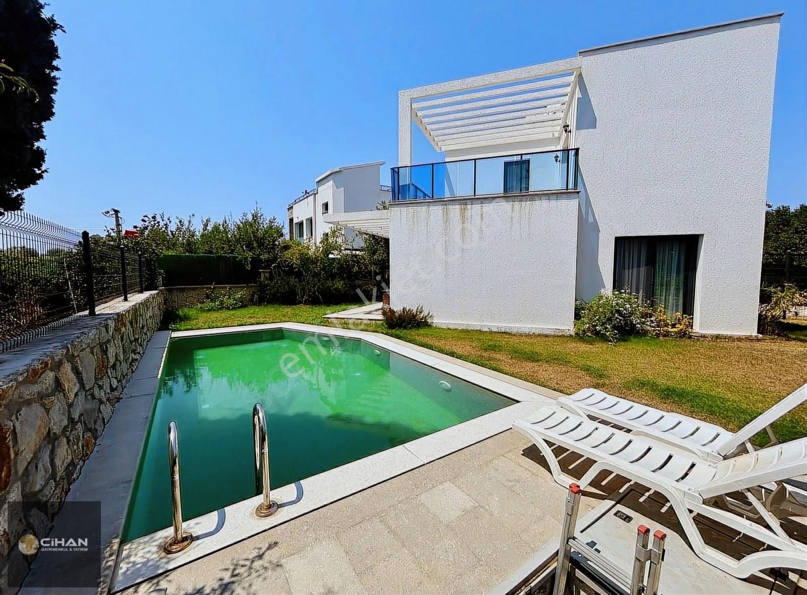 Bodrum Gümüşlük'te Plaja 250mt Satılık Özel Havuzlu Villa - Görsel 23