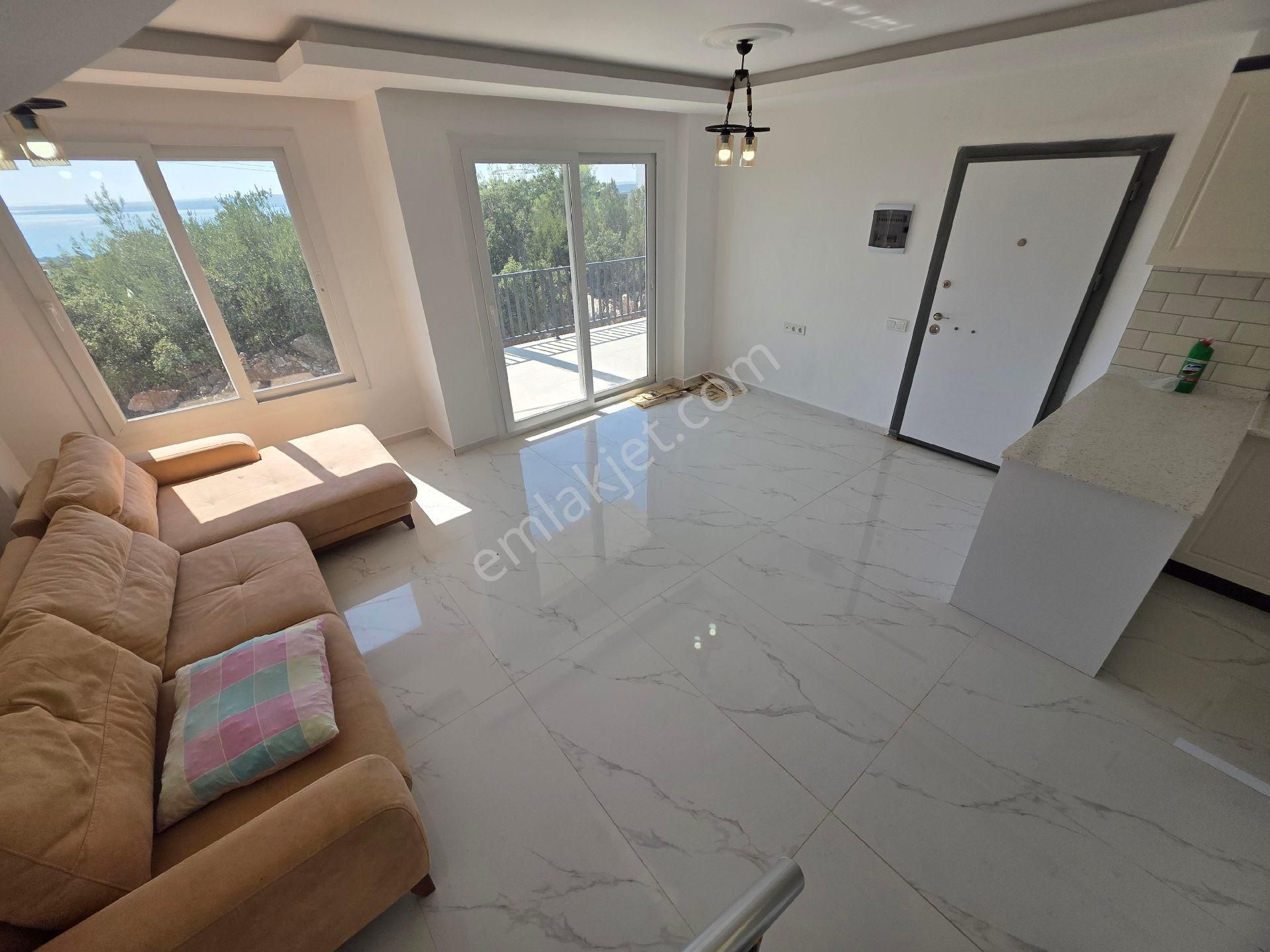 Didim Akbük'de Ful Deniz Manzaralı Müstakil Bahçeli Satılık Sıfır Villa - Görsel 9