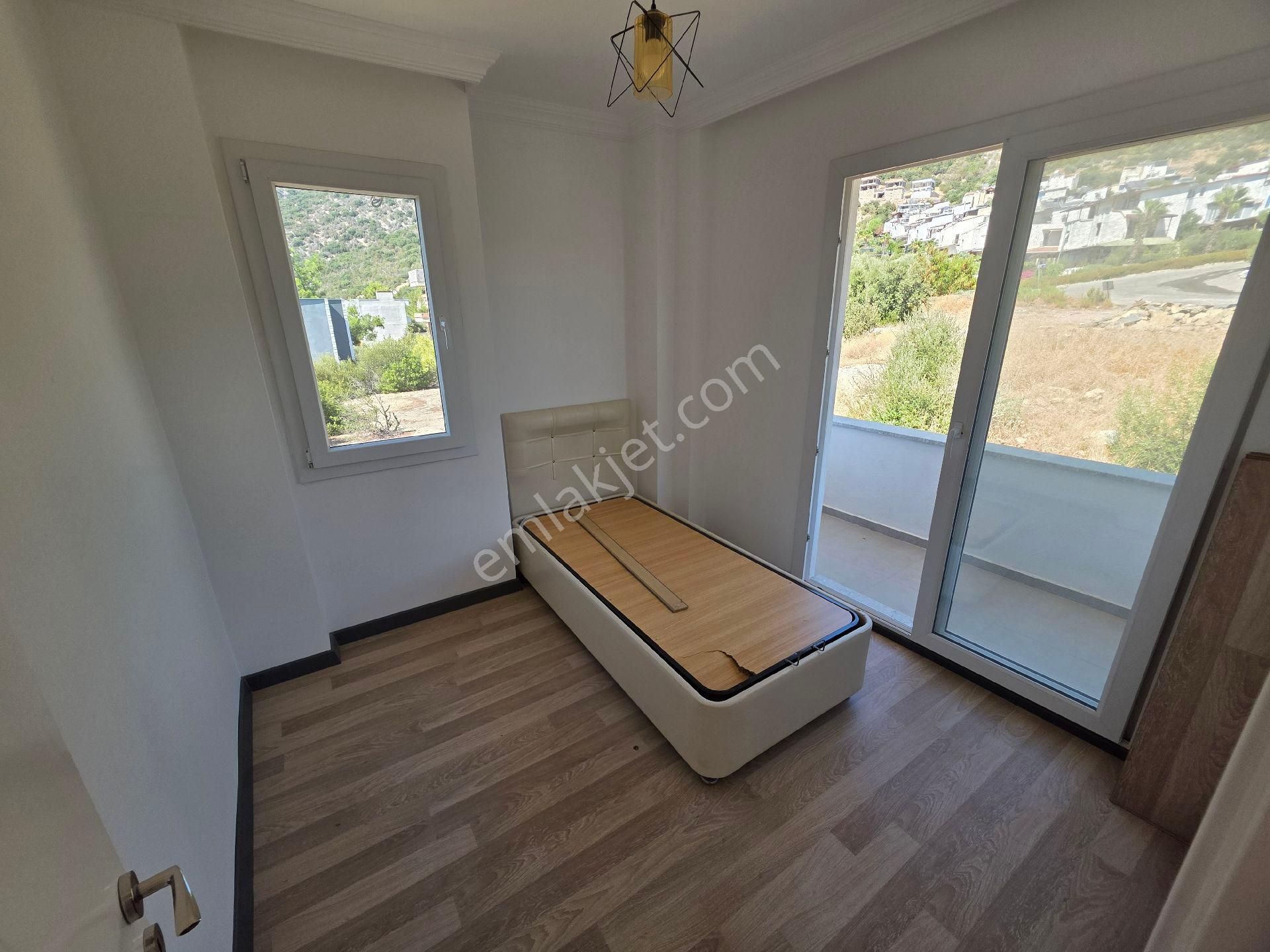 Didim Akbük'de Ful Deniz Manzaralı Müstakil Bahçeli Satılık Sıfır Villa - Görsel 11