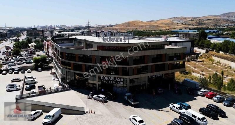 Aycan'dan Tr İnvest Corner 2 De Satılık Dubleks Ofis