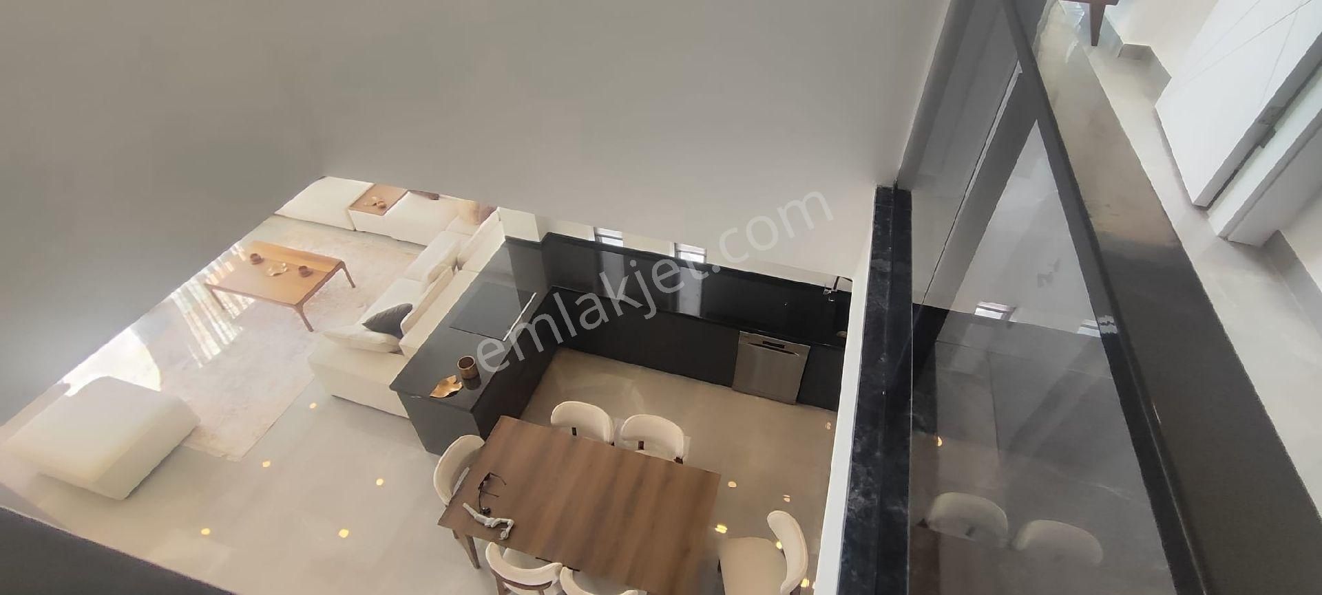 Didim Akbük'de Deniz Manzaralı Müstakil Havuzlu Eşyalı Villa - Görsel 23